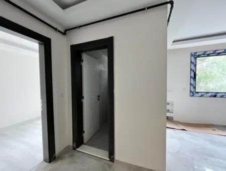 Wohnung Zu Verkaufen In Neubau Auf Seferihisar Camiikebir Mahallesı, Gözsüzler Caddesi