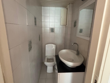 1 1 Arbeitsplatz Zu Vermieten Mit 2Wc Gegenüber Dem Privaten Krankenhaus Im Viertel Alsancak Architect Sinan.