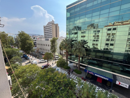 1 1 Arbeitsplatz Zu Vermieten Mit 2Wc Gegenüber Dem Privaten Krankenhaus Im Viertel Alsancak Architect Sinan.