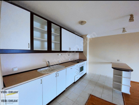 1 Zimmer 1 Wohnzimmer, 75M2, Mietwohnung In Karşıyaka Mavişehir Albatros Site.