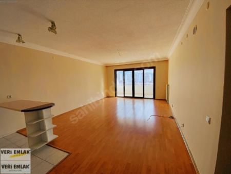 1 Zimmer 1 Wohnzimmer, 75M2, Mietwohnung In Karşıyaka Mavişehir Albatros Site.