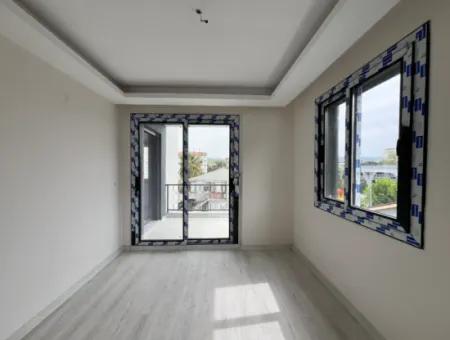 Seferihisar Moschee Nachbarschaft, 2. Stock, Grosser Balkon, 2 1 Null Wohnung