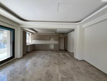 4 1 Villa Zum Verkauf Mit Luxusarchitektur In Einem Komplex In Seferihisar Hidirlik Nachbarschaft