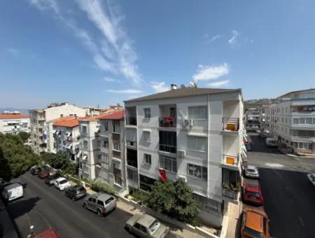 3 In 1 Wohnung Mit Aussicht, Geräumig Und Nützlich In Der Nachbarschaft Der Balçova-Seilbahn