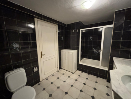 Mithatpaşa Göztepede 4 1 220M2 Herrenhaus Im 7. Stock Zu Vermieten