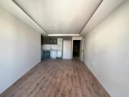 Brandneue 3 1 Wohnung In Neubau In Seferihisar Çolakibrahimbey Nachbarschaft