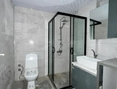Brandneue 3 1 Wohnung In Neubau In Seferihisar Çolakibrahimbey Nachbarschaft