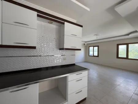 Brandneue 3 1 Maisonette-Wohnung Mit Garten Im Zentrum Von Sığacık – Eine Unumgängliche Gelegenheit!