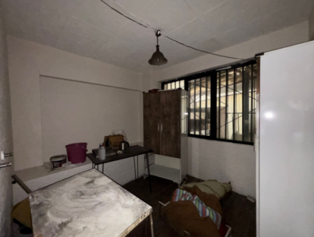 110M2 Büro Zu Vermieten In Der Nähe Von Konak Çankayada 1. Stock Börsengebäude!