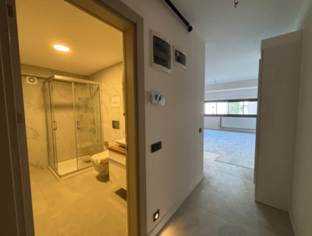 Alsancak Şair Eşrefte 3Rd Floor Zero Building 2 1 2 Wc Li Arbeitsplatz Für Ärzte!