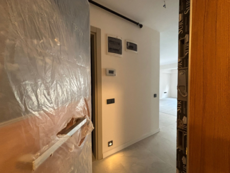 Alsancak Şair Eşrefte 3Rd Floor Zero Building 2 1 2 Wc Li Arbeitsplatz Für Ärzte!