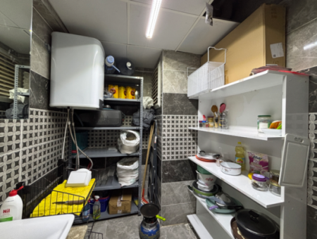 Markt Mit Wc Zum Verkauf In Seferihisar Turabiye Nachbarschaft