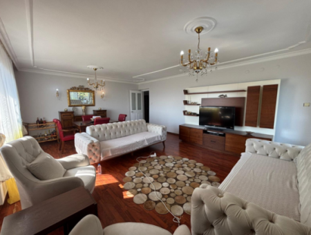 3 1 150M2 Wohnung Zu Vermieten Mit Kombi-Kessel In Bornova Evka 3 Meereslage!