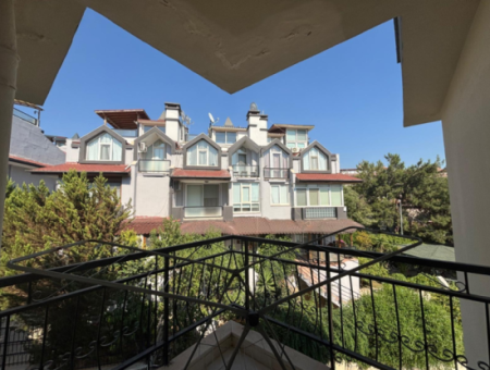 3 1 150M2 Wohnung Zu Vermieten Mit Kombi-Kessel In Bornova Evka 3 Meereslage!