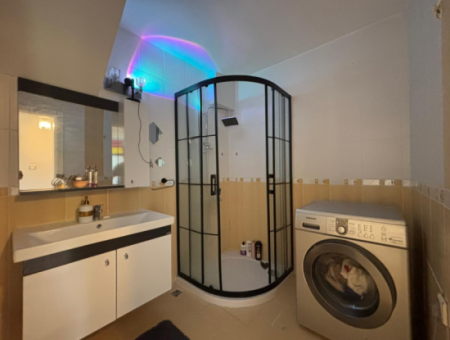 3 1 150M2 Wohnung Zu Vermieten Mit Kombi-Kessel In Bornova Evka 3 Meereslage!