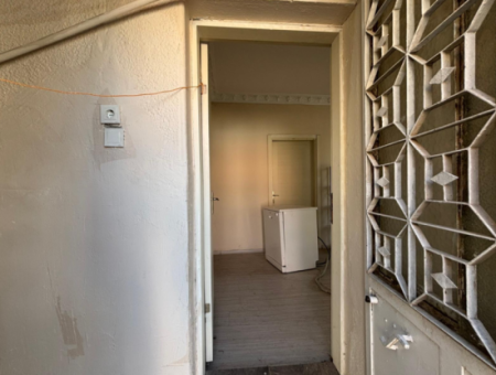1 1 65M2 Möblierte Wohnung Im 1. Stock Zur Miete In Konak Variante!