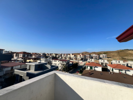 2 1 Innenküchenwohnung Zu Verkaufen In Seferihisar Çolakibrahim Bey