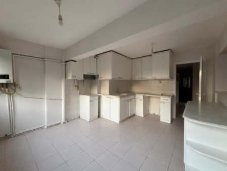 Narlıdere Huzur Mahalellenda Metro In Der Nähe Von 3 1 Wohnung Zu Vermieten