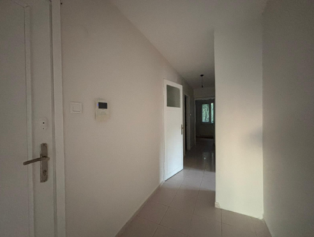 Narlıdere Huzur Mahalellenda Metro In Der Nähe Von 3 1 Wohnung Zu Vermieten