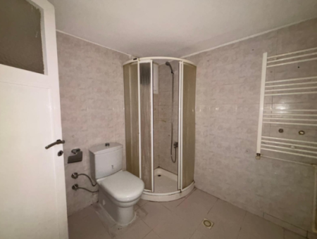 Narlıdere Huzur Mahalellenda Metro In Der Nähe Von 3 1 Wohnung Zu Vermieten
