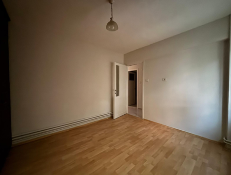 Narlıdere Huzur Mahalellenda Metro In Der Nähe Von 3 1 Wohnung Zu Vermieten