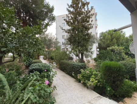 Narlıdere Huzur Mahalellenda Metro In Der Nähe Von 3 1 Wohnung Zu Vermieten