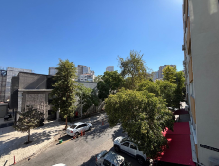 Alsancak World Eye Hospital ✨Gegenüber 2 1 Wohnung Zu Vermieten
