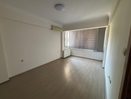 2 1 Wohnung Zu Vermieten Gegenüber Alsancak – Dünya Göz Krankenhaus Geeignet Für Arztpraxis Geeignet ✨ Für Arztpraxis