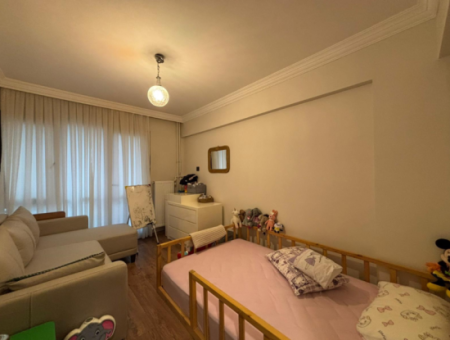 Alsancak Architekt Sinanda Kostenlose 3 1 3. Stock Gelegenheit Wohnung Zu Verkaufen!