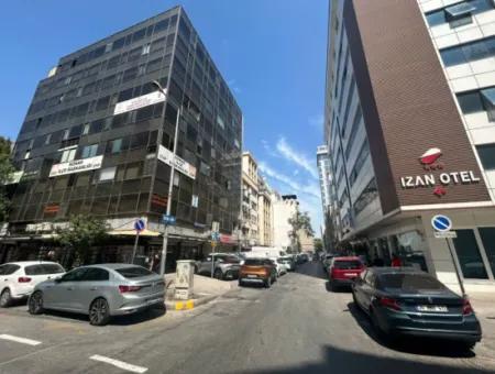 70M2 Büro Zu Vermieten In Einem Sauber Gepflegten Geschäftsgebäude Am Hürriyet Boulevard