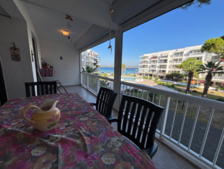 2 1 Wohnung Zu Vermieten In Einem Sternen-Strandkomplex Mit Privatstrand In Cesme!