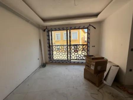Brandneue Freistehende Villa Zum Verkauf Im Camikebir Viertel Seferihisar – Unabhängiges Wohnen Im Stadtzentrum