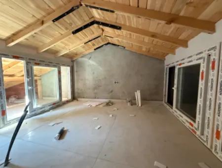 Brandneue Freistehende Villa Zum Verkauf Im Camikebir Viertel Seferihisar – Unabhängiges Wohnen Im Stadtzentrum
