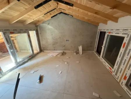 Brandneue Freistehende Villa Zum Verkauf Im Camikebir Viertel Seferihisar – Unabhängiges Wohnen Im Stadtzentrum