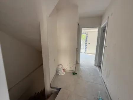 Brandneue Freistehende Villa Zum Verkauf Im Camikebir Viertel Seferihisar – Unabhängiges Wohnen Im Stadtzentrum