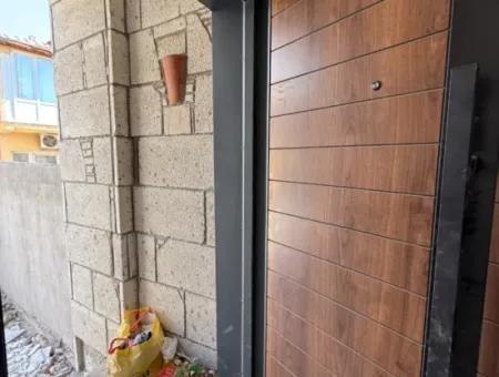 Brandneue Freistehende Villa Zum Verkauf Im Camikebir Viertel Seferihisar – Unabhängiges Wohnen Im Stadtzentrum