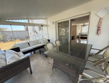Seferihisar Yeşilkent Sitesi – Freistehende Villa Zu Vermieten