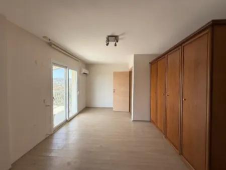 Seferihisar Yeşilkent Sitesi – Freistehende Villa Zu Vermieten