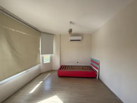 Seferihisar Yeşilkent Sitesi – Freistehende Villa Zu Vermieten