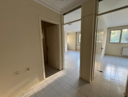 11 Wohnung Zu Mieten Mit Aufzug Gegenüber Dem Privaten Krankenhaus Alsancak!