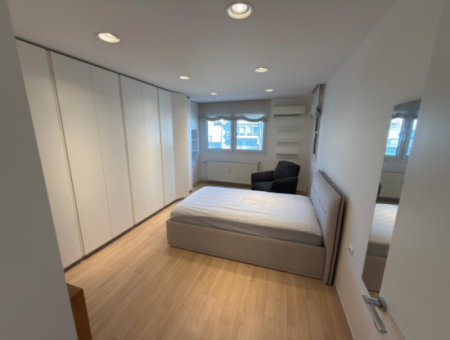 Komplett Renovierte Herrenhauswohnung Im Zwischengeschoss Mit 4 1 Parkplätzen In Karataş