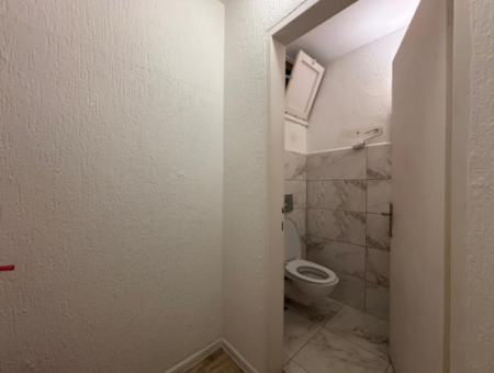 Alsancak Zypern Märtyrer 1.Floor 100M2 1 1 Büro/Büro Zu Vermieten