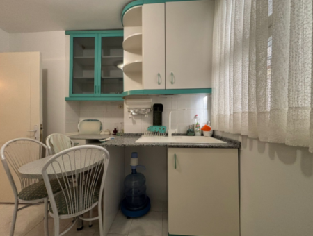 3 1 Möblierte Wohnung Zu Vermieten Mit Parkplatz Im Kulturviertel Alsancak