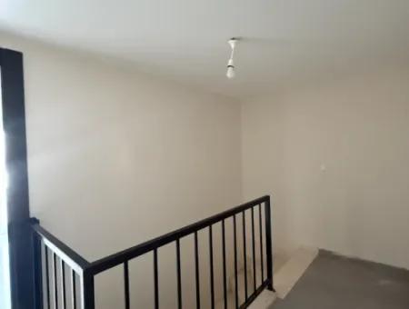 Maisonette-Wohnung Zur Miete Mit Fussbodenheizung Und Terrasse Im Stadtzentrum Von Seferihisar
