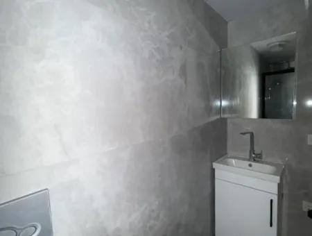 Maisonette-Wohnung Zur Miete Mit Fussbodenheizung Und Terrasse Im Stadtzentrum Von Seferihisar