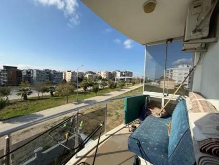 Wohnung Zu Vermieten Mit Grünflächenfassade In Der Seferihisar İzmir Strasse