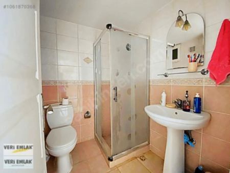 Wohnung Zu Mieten In Der Nähe Der Alsancak-Moschee, 1. Stock 2, 1 Klimatisierte Wohnung Mit Aufzug!