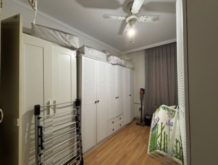 4. Stock, Gut Gepflegte Wohnung Zu Mieten Mit 3 1 Parkplätzen In Alsancak Poet Eşref!