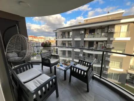 Seferihisar Camikebir-Viertel – İklimkent-Gelände – 2 Und 1 Wohnungen Mit Pool, Modern Und Geräumig