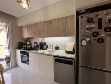 Seferihisar Camikebir-Viertel – İklimkent-Gelände – 2 Und 1 Wohnungen Mit Pool, Modern Und Geräumig